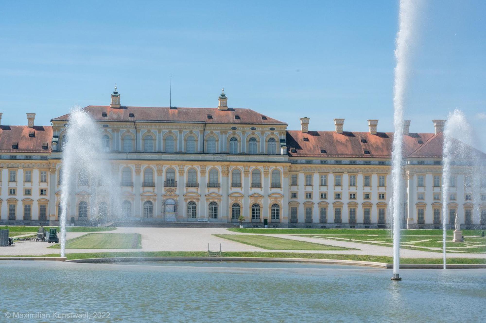 Hotel Am Schlosspark Zum Kurfuerst Oberschleissheim Exterior photo